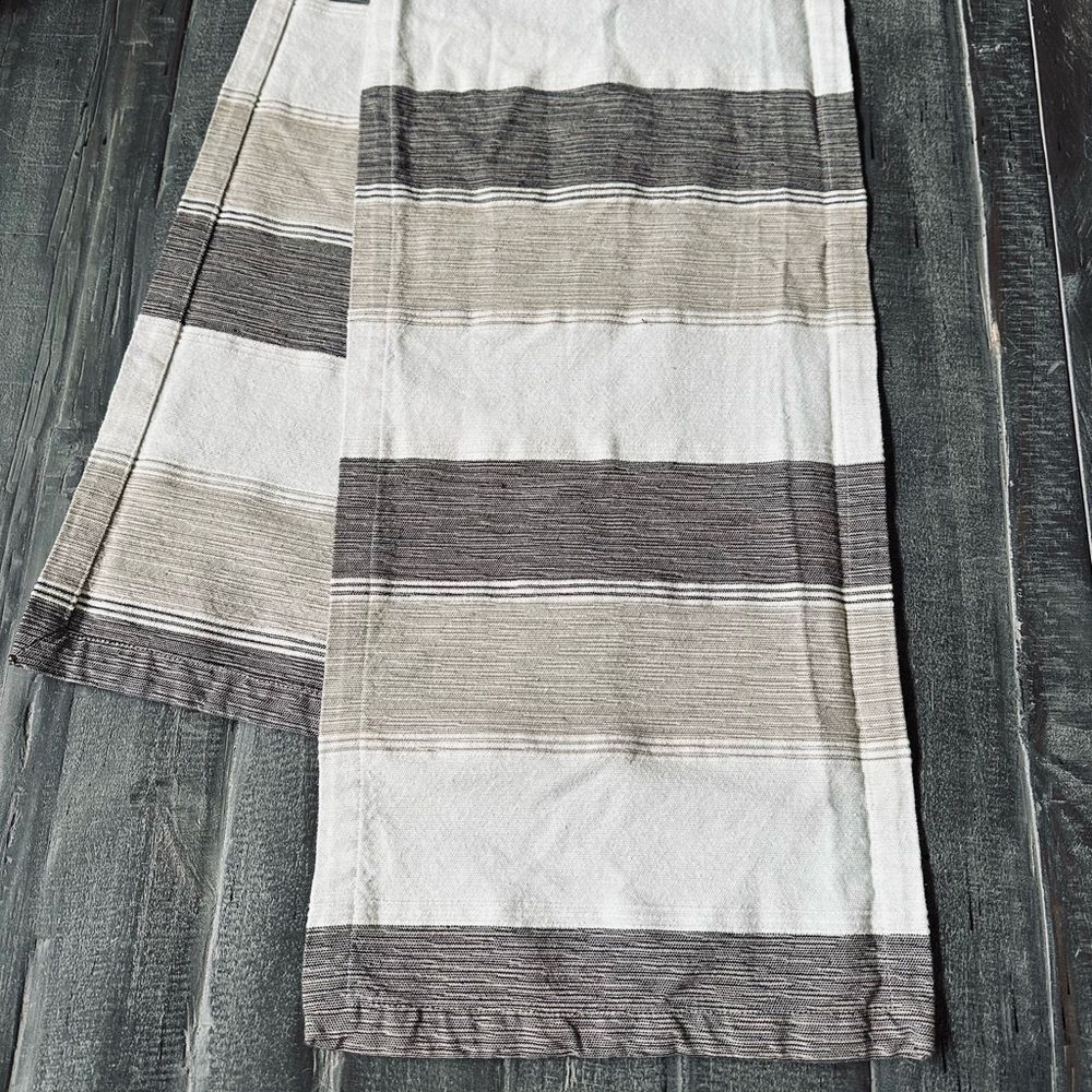 Modern Farmhouse Tan Brown Textured Table Runner
